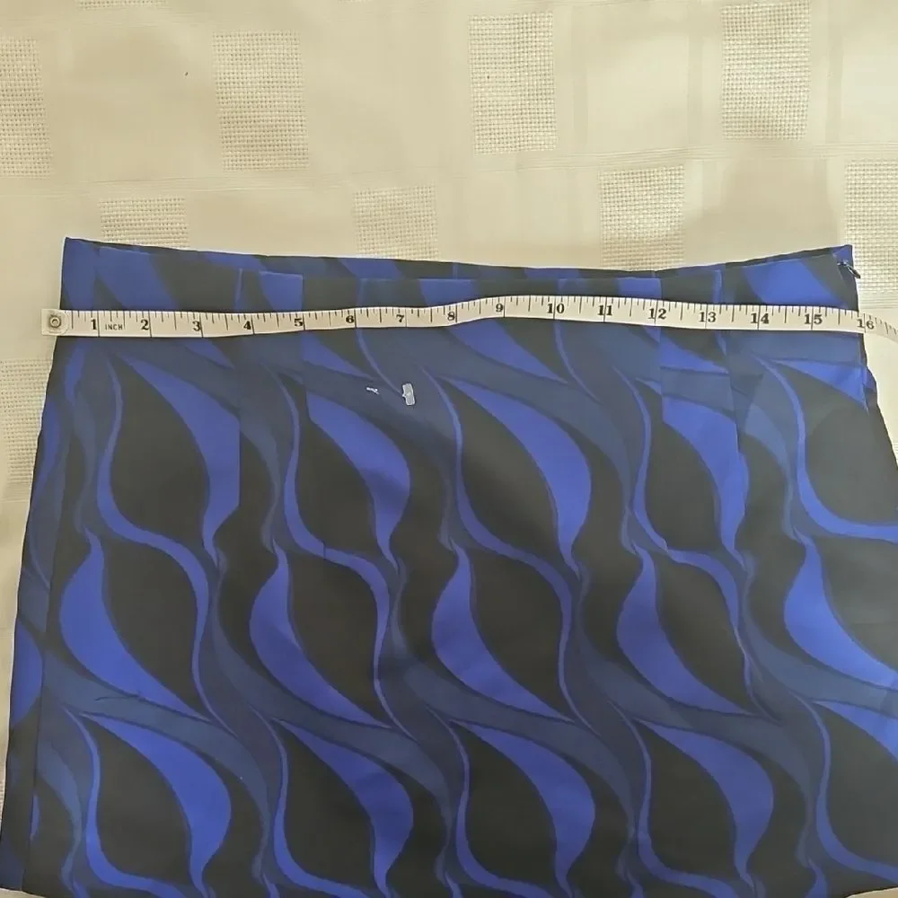 Zara Blue Mini Pencil Skirt for Cocktail Nights - Picture 6 of 16